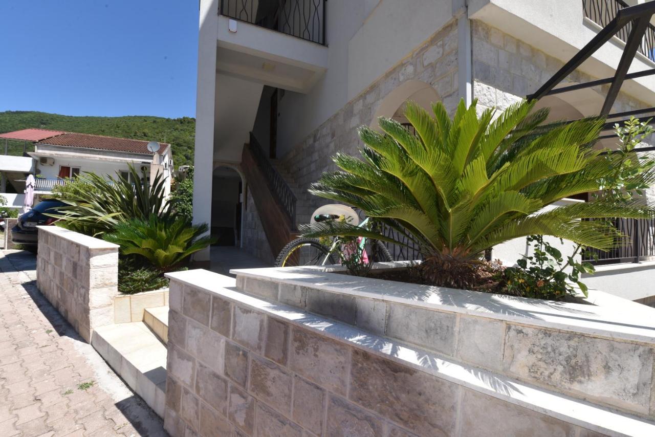 Buba Guest House Budva Eksteriør bilde
